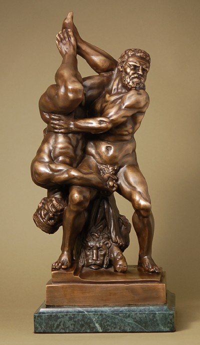 STUNNING DYNAMIC HERCULES IN BATTLE BRONZE SCULPTURE