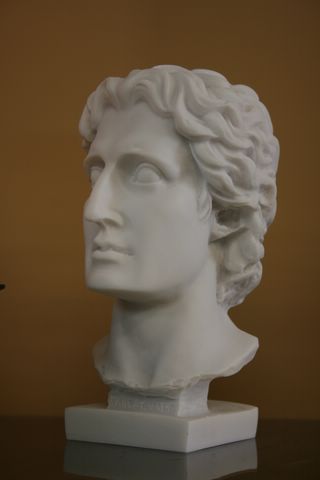 SOPHISTICATED ALEXANDER THE GREAT BUST SCULPTURE STATUE